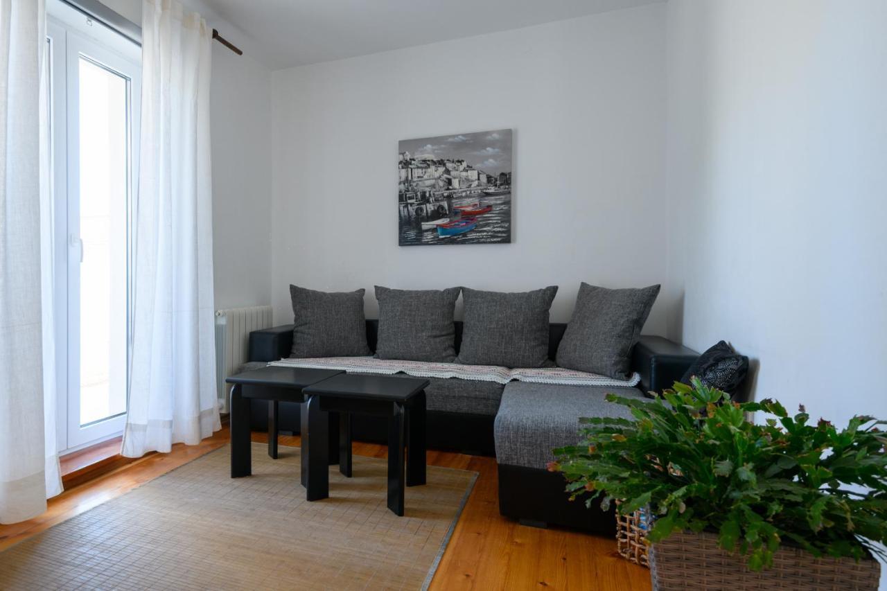 Holiday Residence Zvono 米利尼 外观 照片