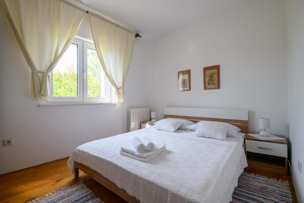 Holiday Residence Zvono 米利尼 外观 照片