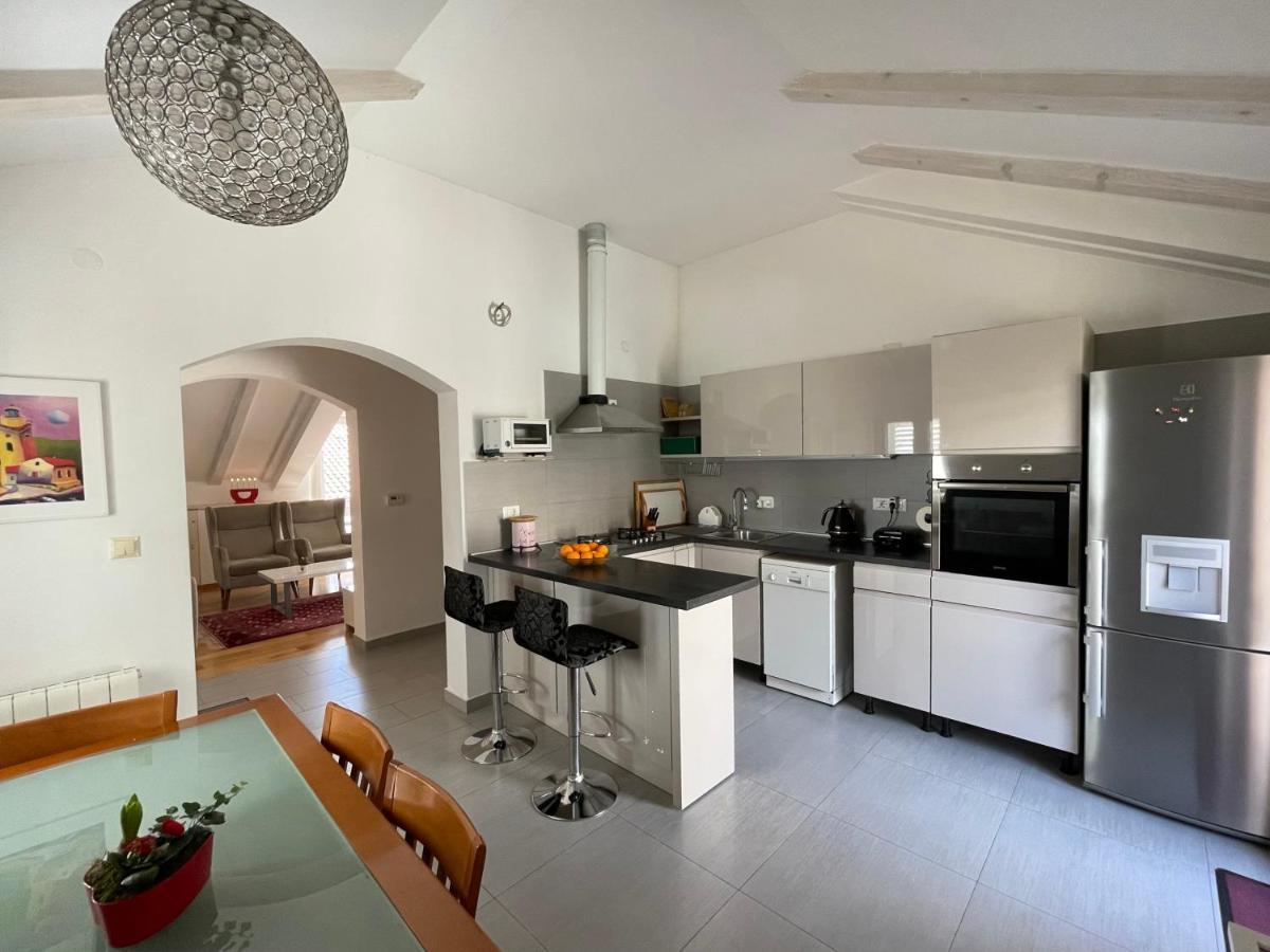 Holiday Residence Zvono 米利尼 外观 照片